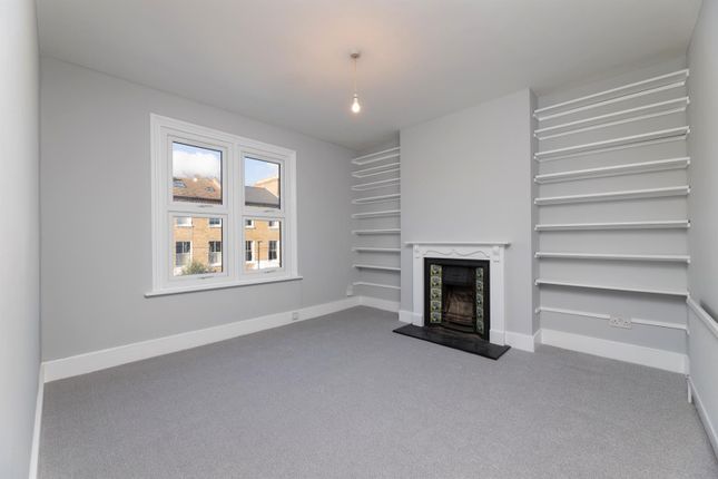 Thumbnail Flat to rent in Shakespeare Road, London