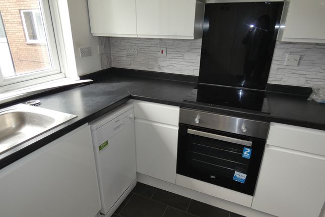21, Villa Court, Telford photo 3