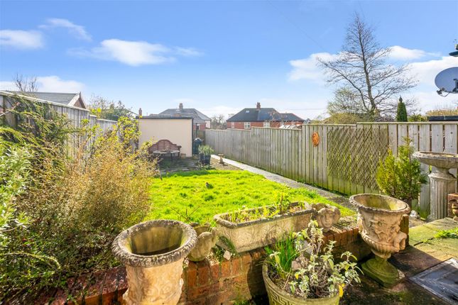 14, Gilling Road, Richmond photo 3