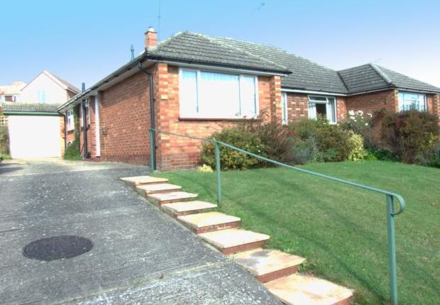 Thumbnail Bungalow to rent in 31 Uplands, Hitchin, Herts.