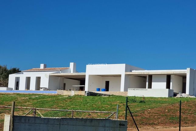 Villa for sale in Lagos, Portugal