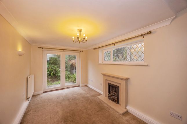 Fir Copse Road, Waterlooville photo 2
