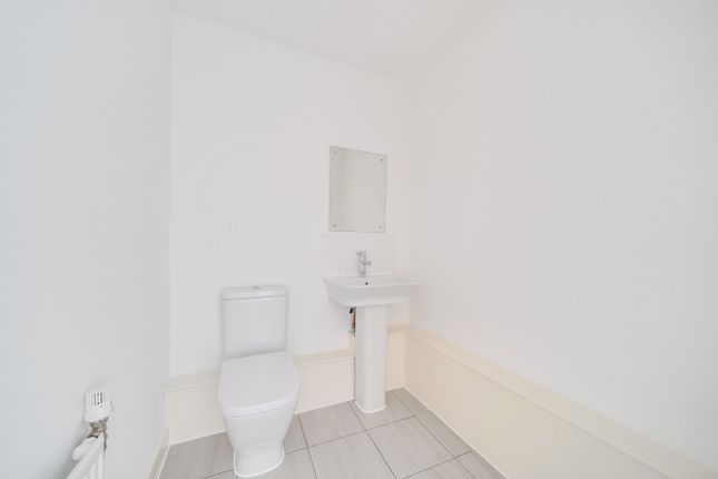 Flat for sale in Portway House, 2A Ossory Road, London