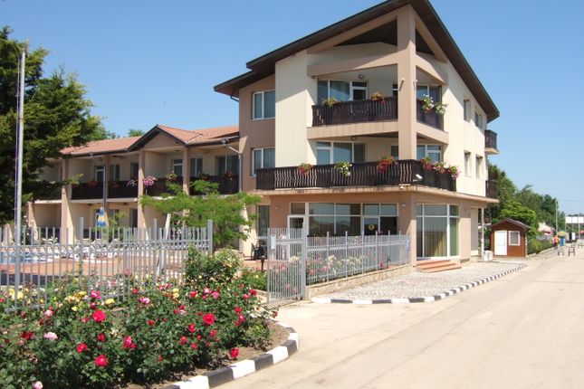 Villa for sale in Krapets 1, Krapets, Bulgaria