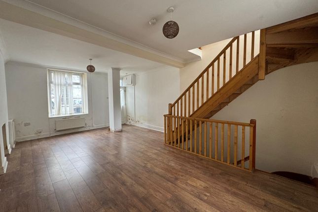 6 Cross Thomas Street, Merthyr Tydfil photo 2