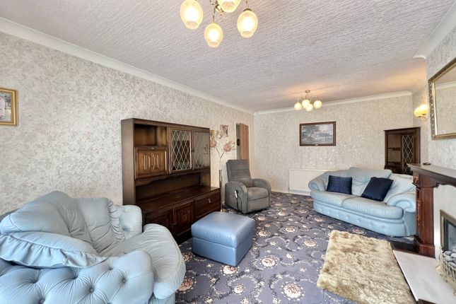 1, Carr Close, Hambleton photo 4