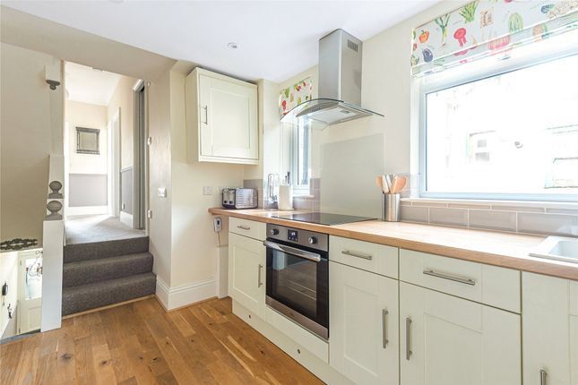 Maisonette to rent in Station Road, Looe, Cornwall