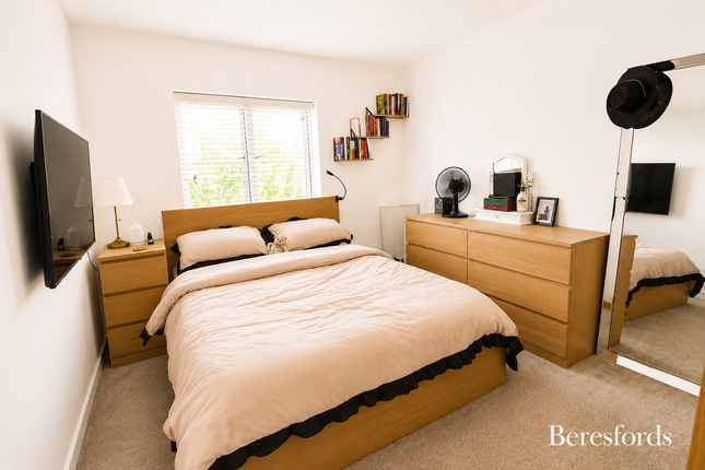 39 Thompson Court,, Broomfield Road, Chelmsford photo 3