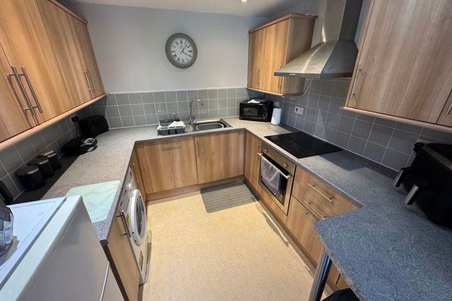 12 Robertson House, Claymond Court, Stockton-on-Tees photo 2