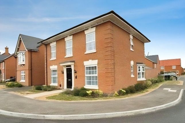 9 Chaffinch Road, Leicester photo 4