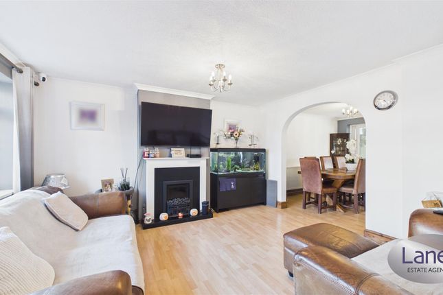 212, Perrysfield Road, Waltham Cross photo 2