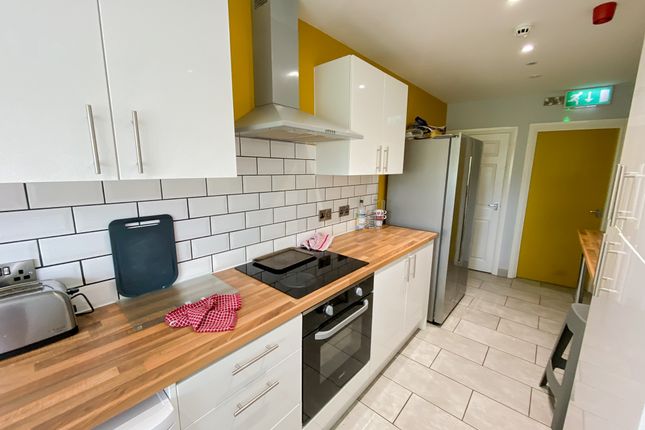 Rm 2, 34, Village Street, Derby photo 3