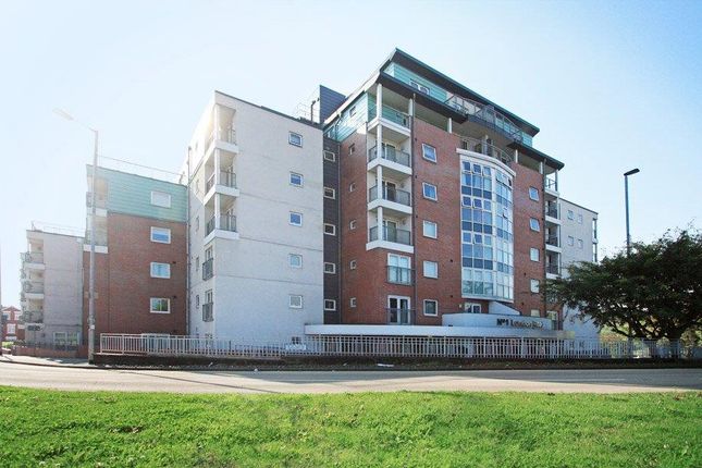 18, Trinity Court, Newcastle Under Lyme photo 2