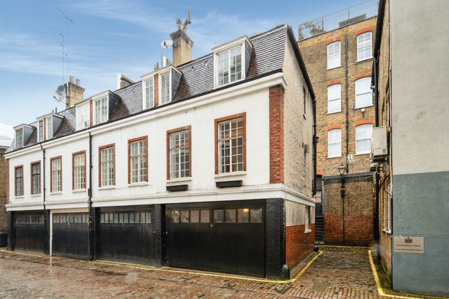 End terrace house for sale in Cross Keys Close, London