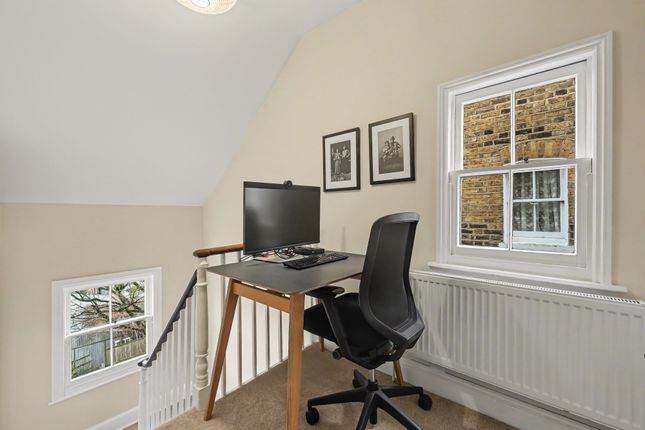 74 Regina Road, London photo 4