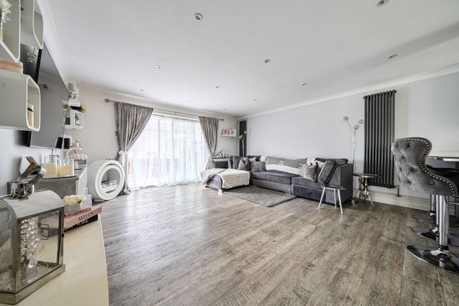40 West Front Road, Bognor Regis photo 3