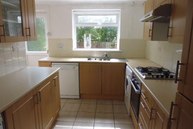 21, Cwmbran photo 4