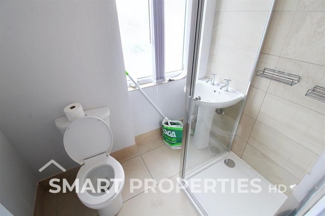 15, Batley Street, Huddersfield photo 5