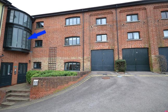 Thumbnail Flat for sale in Stansted Road, Bishop's Stortford