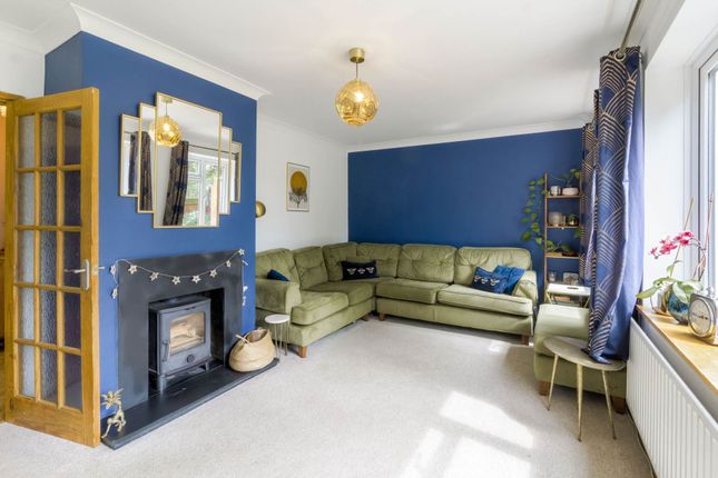 2, Berry Way, Milton Keynes photo 3