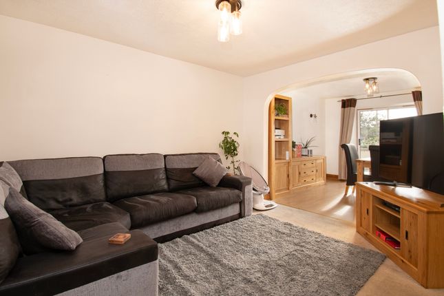 Lounge To Dining Area