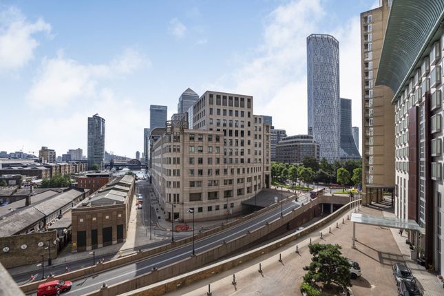 Thumbnail Flat to rent in Canary Riverside, Westferry Circus, Canary Wharf