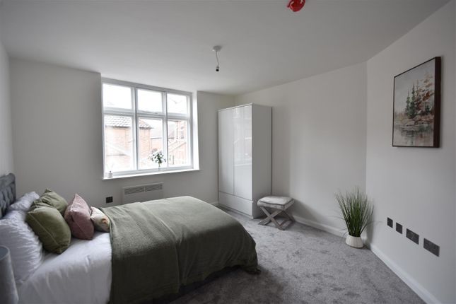 Thumbnail Flat for sale in Apartment 8, The Old Victorian School, Albert Street, Newark