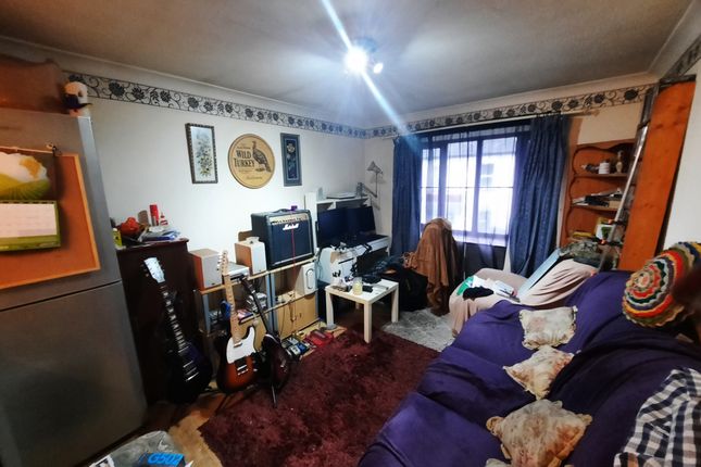 Flat 10, Highland Court Eastland Road, Yeovil photo 2