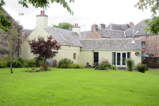 Thumbnail Detached house to rent in Willoughby Street, Crieff, Perthshire