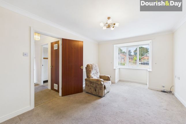 12 Goosefield Close, Market Drayton photo 2