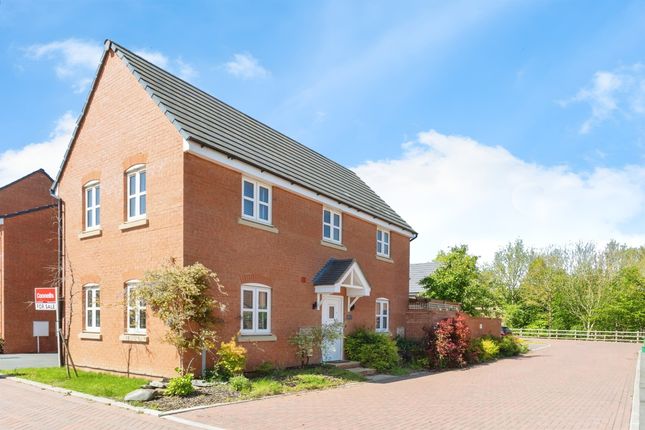 Thumbnail Detached house for sale in Bowlers Lane, Padbury, Buckingham