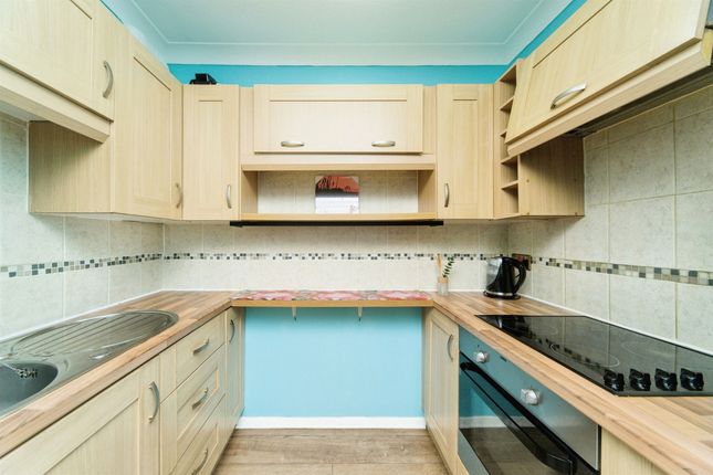 Flat 30, Phoenix Court, 122, Langney Road, Eastbourne photo 4