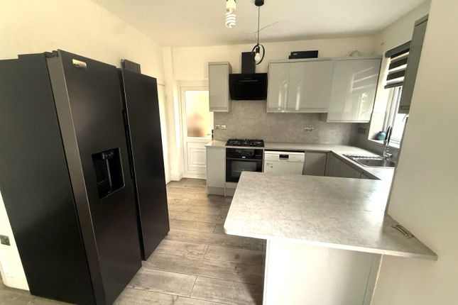 108, Imperial Drive, Middlesex photo 2