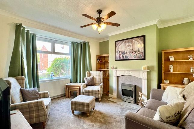 17, Lodge Road, Scunthorpe photo 2