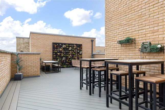 Plot 219 The Courtyard,, Darwin Green, Cambridge photo 4