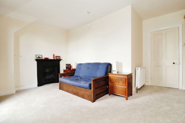 Terraced house for sale in Clifton Road, Rugby