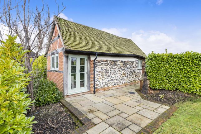 Barnett Farm, Norley Lane, Shamley Green, Gu5 0Tp-