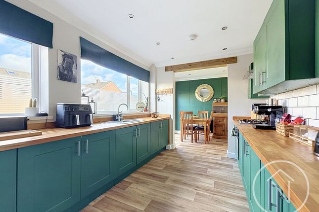9 Ampleforth Road, Billingham photo 2