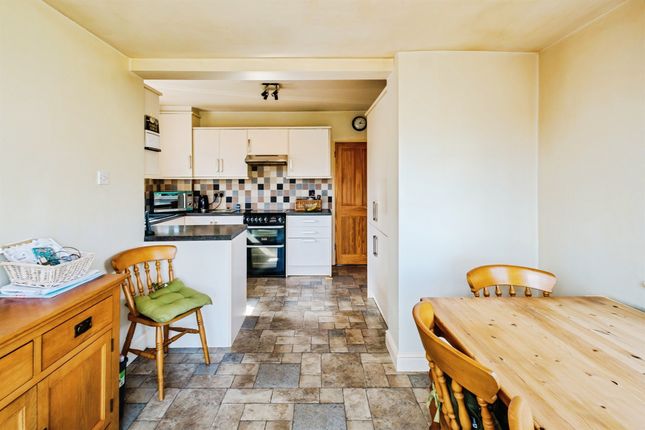 155, Meadow Road, Worthing photo 4