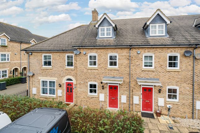 Town house for sale in Ashton Gate, Flitwick