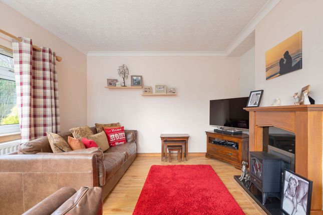 42 Dollar Road, Tillicoultry photo 2