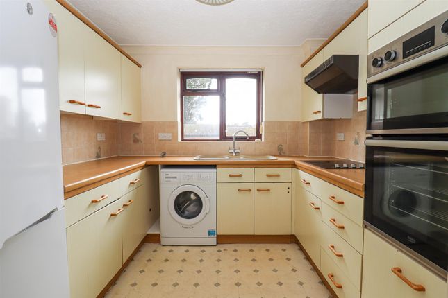 Flat for sale in Hillborough Close, Bexhill-On-Sea