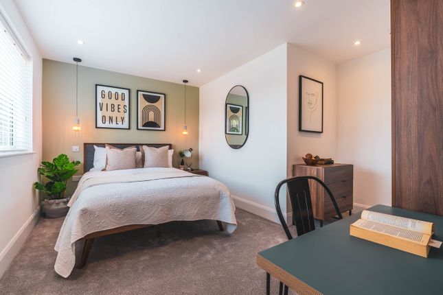 A Spacious And Stylish Large Double Bedroom With G...