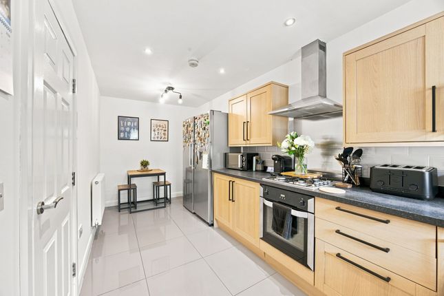 6 Bridgewood Close, Rossendale photo 4