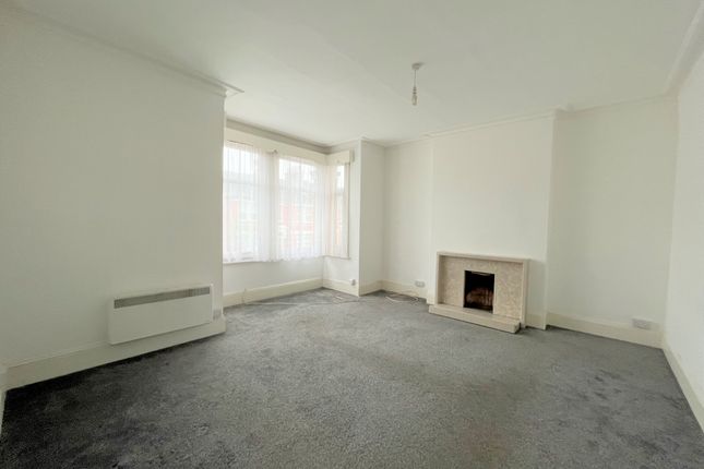 cherrington , Westborough Road, Westcliff-on-Sea photo 5