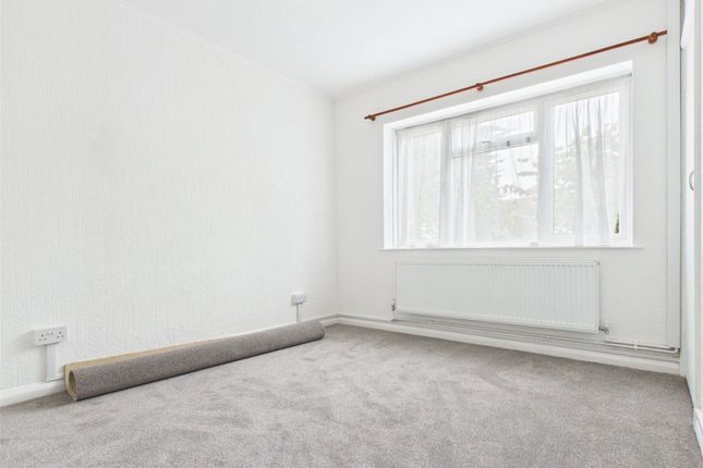 Flat 1 Winton Court, 33, Downview Road, West Sussex photo 3
