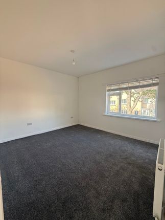 2-bed house on 18, West Street, Stillington, £700/mo