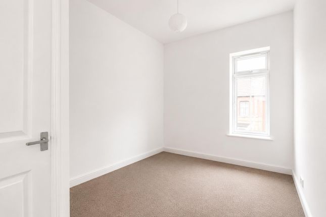 106, Bentley Lane, Walsall photo 2