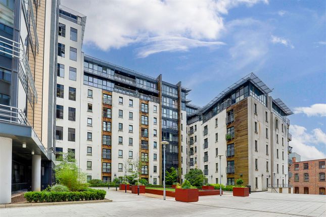 Flat for sale in Waterfront Plaza, City Centre, Nottinghamshire