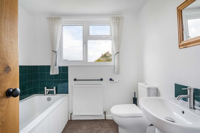 Broomhill, Newton Abbot photo 4